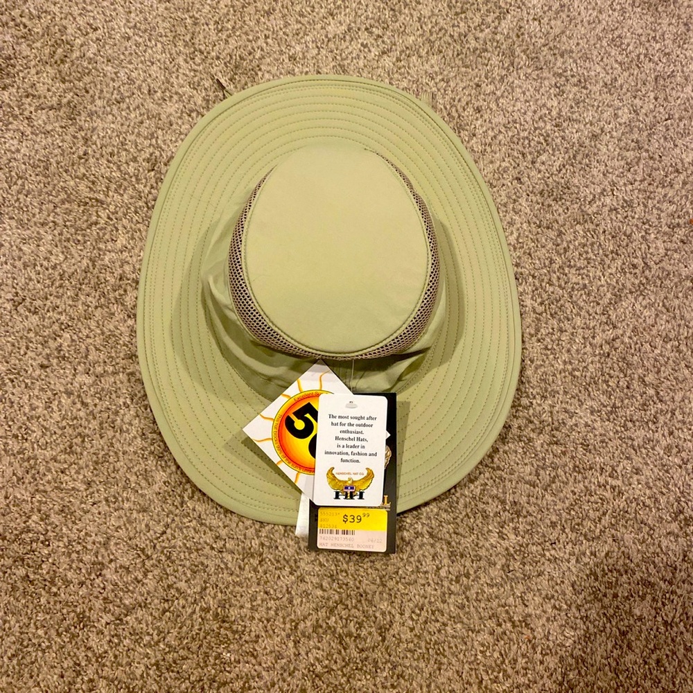 BRAND NEW HENSCHEL BOONEY HAT